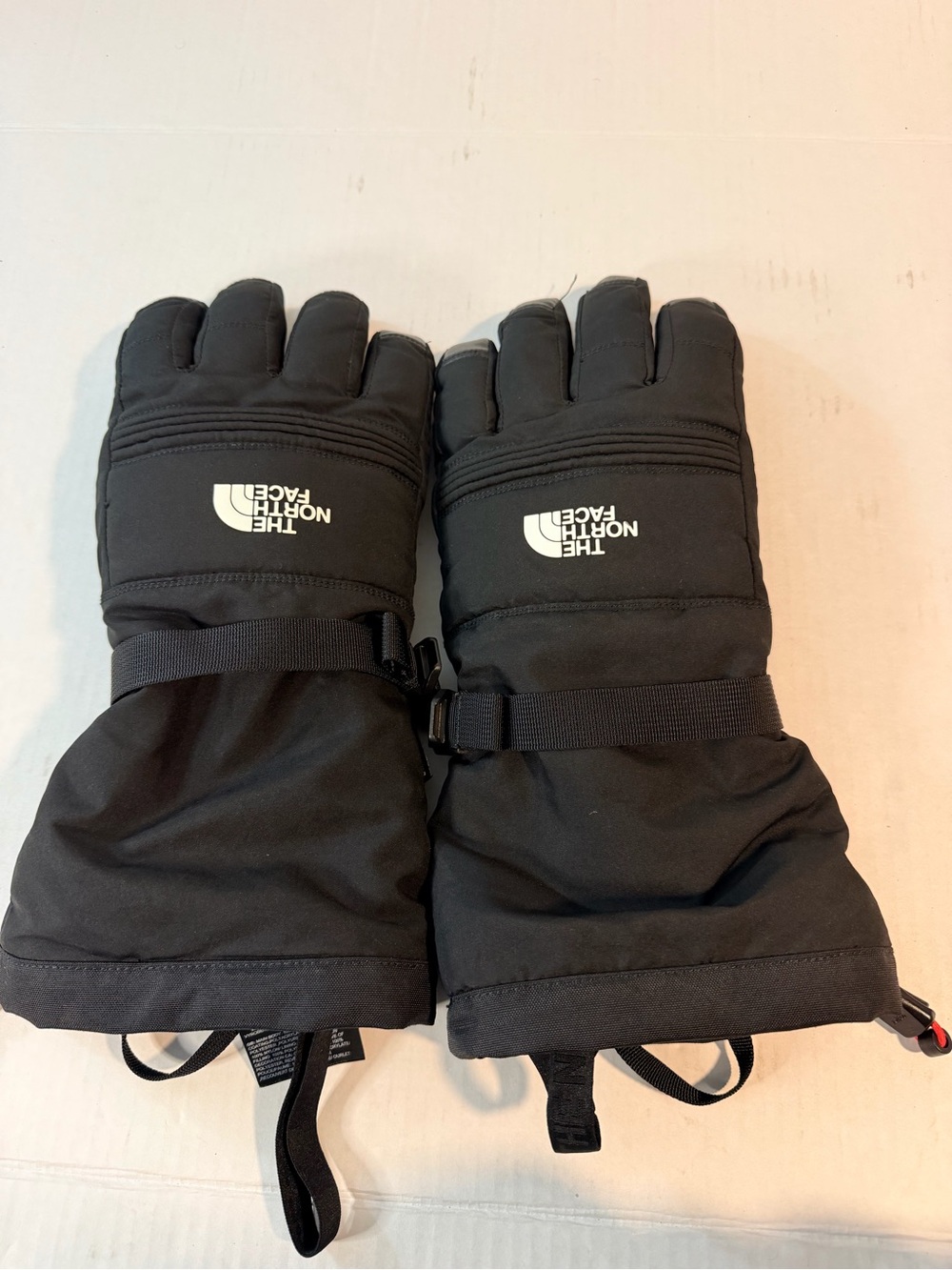 The North Face Black Waterproof Winter Gauntlet Gloves